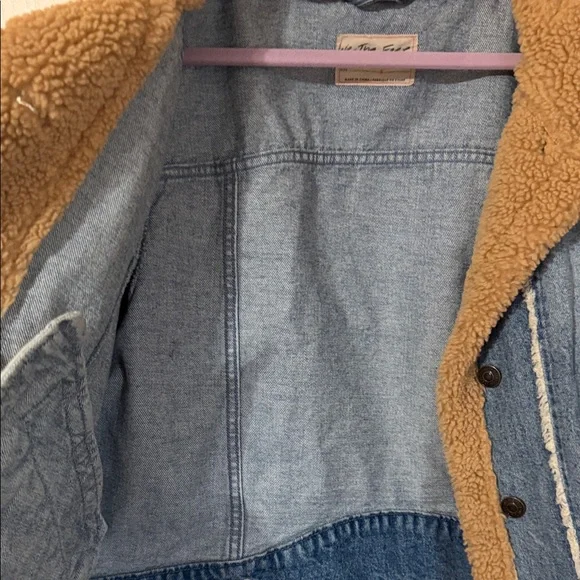 We The Free Blue Denim Jacket with Tan Sherpa Trim - Picture 9 of 10